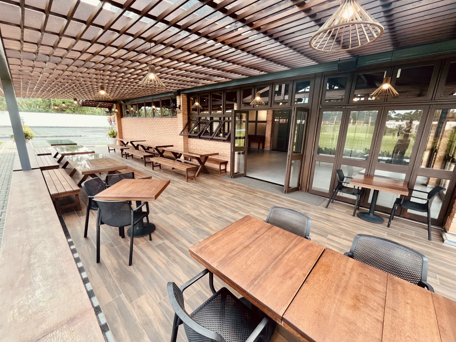 Pergolado Gourmet Clube Locomotiva Eventos